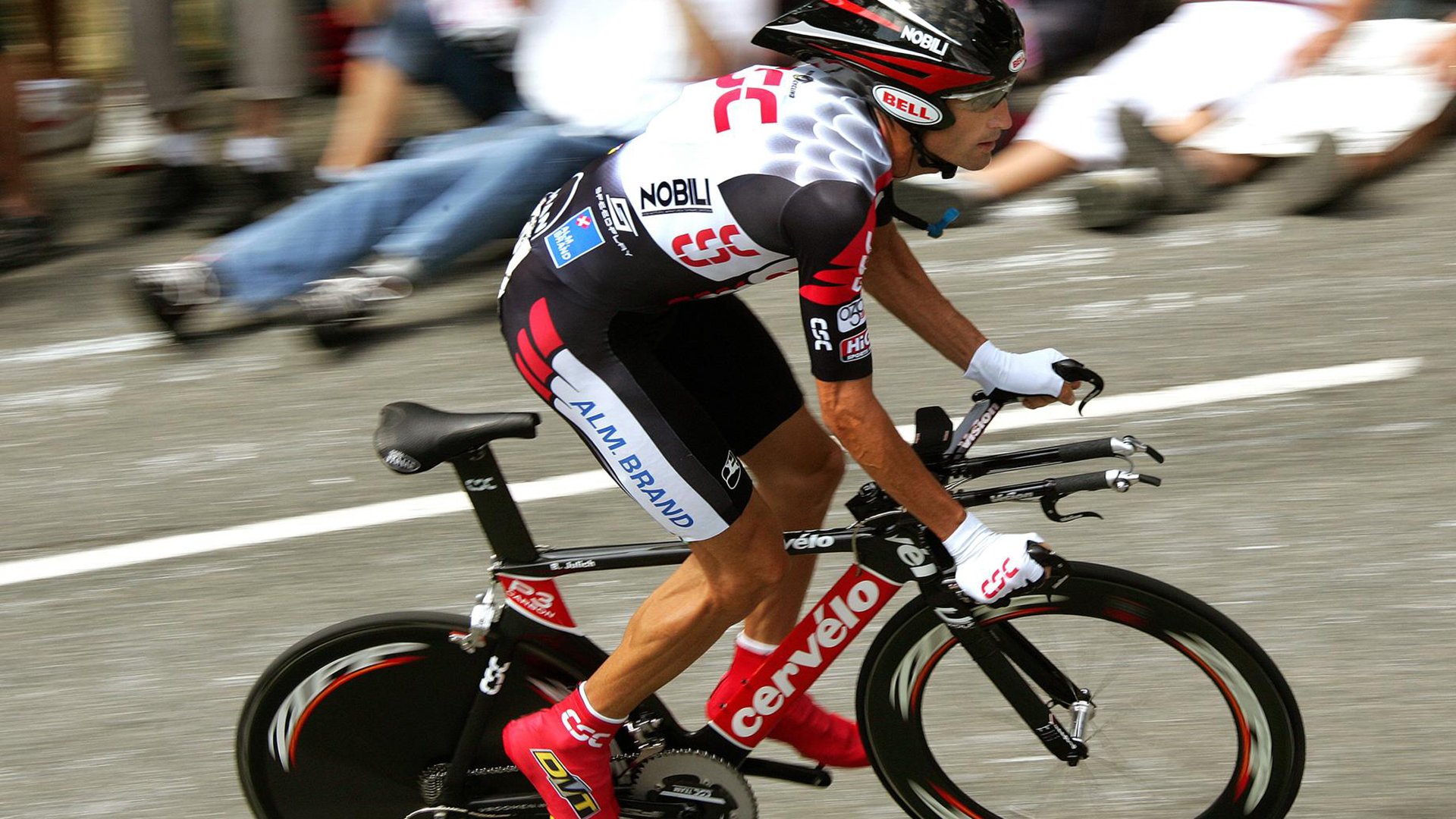 体育科技创新推动行业升级，体育科技产业